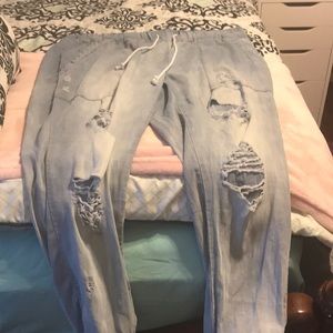 BRAND NEW (NEVER WORN) Jean joggers